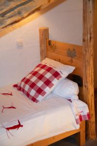 Chalets CHALET de charme 13 personnes avec Sauna SKI O PIEDS : photos des chambres