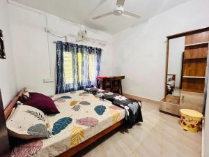 AK Riverside Tourist Home