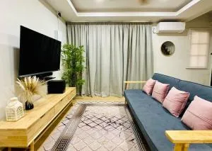 My Muji Homestay I Massage Chair I Wifi 500 Mbps - 斯里曼绒