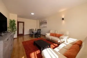 Maia's Cozy Apartment - Валонгу