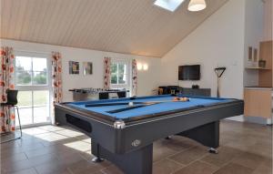 Six-Bedroom Holiday Home In Blavand