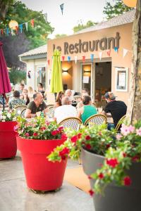 Campings Camping Le Mediterranee Argeles - Domaine pietonnier : photos des chambres