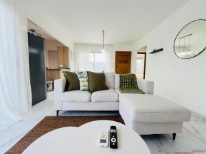 Cozy private villa in Primaveral II Residences