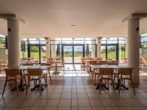 Hotels The Originals City, Hotel des Volcans : photos des chambres