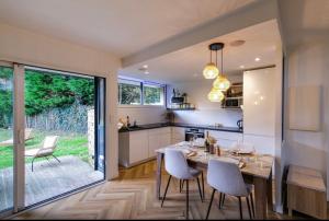 Maisons de vacances Maison de charme dans le golf de la baule, a 10 min de la mer : photos des chambres