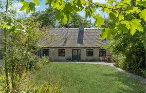 Gorgeous Home In Rødby With Wifi - Errindlev