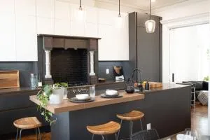 Two Story Luxury Brooklyn Brownstone - Glendale