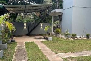 Champ Villa