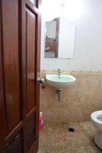 345m2, 3Brs, big Living room, Central Old Quarter