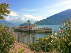 Riva di Pianello Balkon-Ferienwohnung am See (EG)