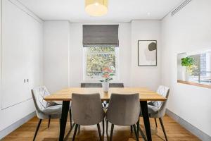 Chelsea Penthouse - Roof Terrace & Central AC