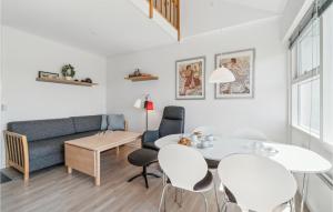 Lovely Apartment In Allinge