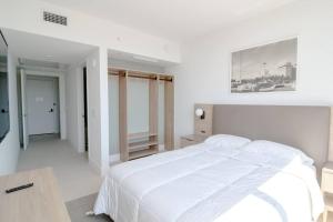 Luxury High Rise Miami Haven