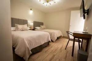 In & Out Hotel - Guatemala