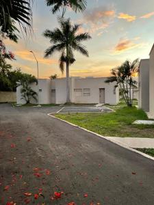 Hotel las Olas Yumbo