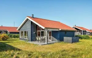 Three-Bedroom Holiday Home In Ulfborg - Fjand Gårde