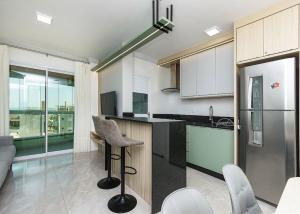 Eunice Costa 102 – Lindo Apartamento Com Vista Para o Mar em Canto Grande