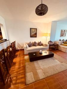 Modern Duplex Chalet with Lake View Einbay