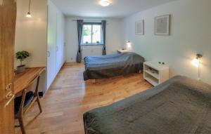 Beautiful Apartment In Hyltebruk