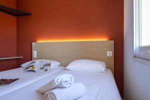 Hotels Premiere Classe Beaune : Chambre Standard - 2 Lits Simples