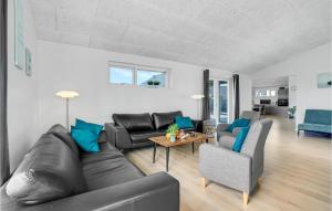 Lovely Home In Thisted With Sauna