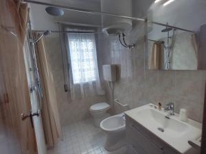 CERVIA APPARTAMENTI MARE di FRONTE ALLA SPIAGGIA e ALLA PINETA