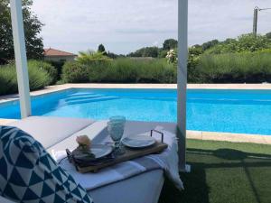 Maisons de vacances Le gite de Lou - Piscine privative et massages Bien-etre : photos des chambres
