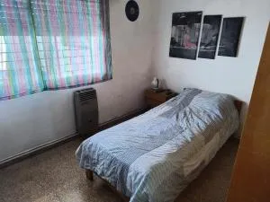 Habitacion privada en Billinghurst, Gral San Martin - Бильингурст