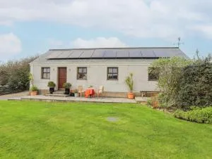 Y Beudy - Llantrisant