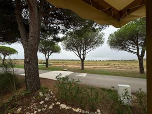 Maisons de vacances Mobile Home 450 4-6 pers Camping Siblu Le Lac des Reves : photos des chambres
