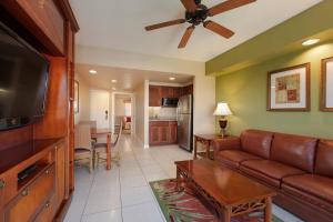 Deluxe Studio Villa room in Westgate Town Center Resort