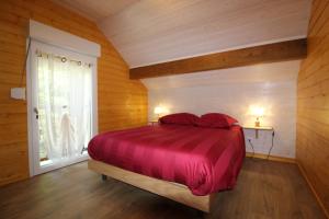 Maisons de vacances Gite a Rufus, Maison de charme au Menil, au coeur de la nature vosgienne : photos des chambres