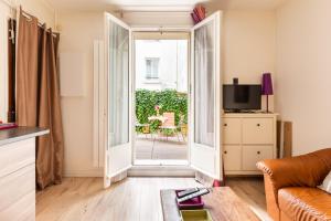 Studio Montonnerre avec terrasse proche Necker et Montparnasse