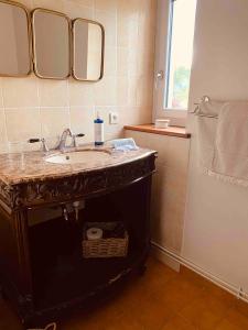 B&B / Chambres d'hotes Le Moulin Du Port : photos des chambres