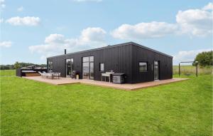 5 Bedroom Pet Friendly Home In Børkop