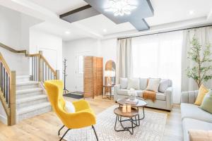 Luxury Family Home - Sleeps 10 - King Bed