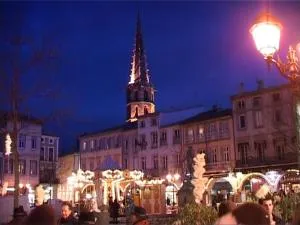 L'OCCITANE appartement climatisé centre ville - Cournanel