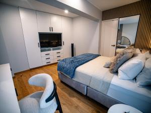 Beautiful and Well Located