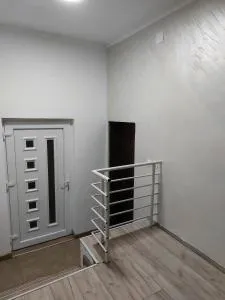 R Apartments - Pojate