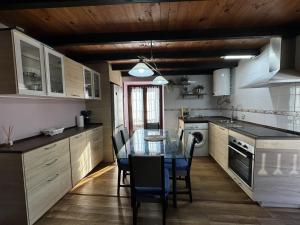 Casa Las Hortensias 2 Pendueles AT-1557-AS