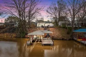 Blue Heron Bungalow at Lake Tillery - Chesterfield