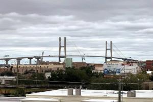 Downtown, contemporary, 2 bedroom, Roof Terrace! 4A