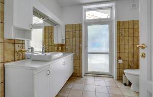 Amazing Home In Tranekær