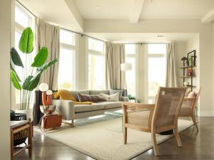 Downtown, contemporary, 2 bedroom, Roof Terrace! 3A