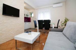Apartment Andelina