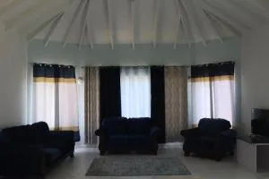 Seaview Oasis - 卡纳里斯