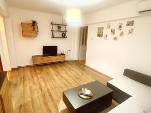 Piata Ovidiu 14 LowCost