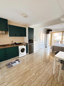 Nogalera Center Apartment with a stunning Terrace