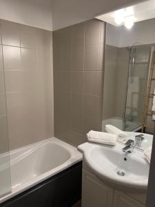 Beaune Levernois, appartement 1 chambre canapé lit
