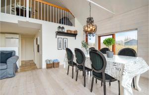 Three-Bedroom Holiday Home In Ebeltoft